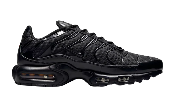 NIKE AIR MAX PLUS 'TRIPLE BLACK'