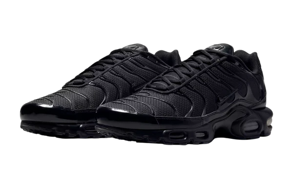 NIKE AIR MAX PLUS 'TRIPLE BLACK'