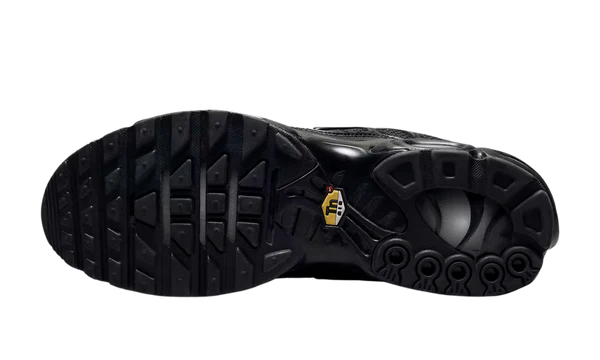 NIKE AIR MAX PLUS 'TRIPLE BLACK'