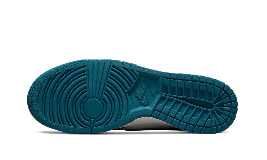 NIKE DUNK LOW 'INDUSTRIAL BLUE SASHIKO'