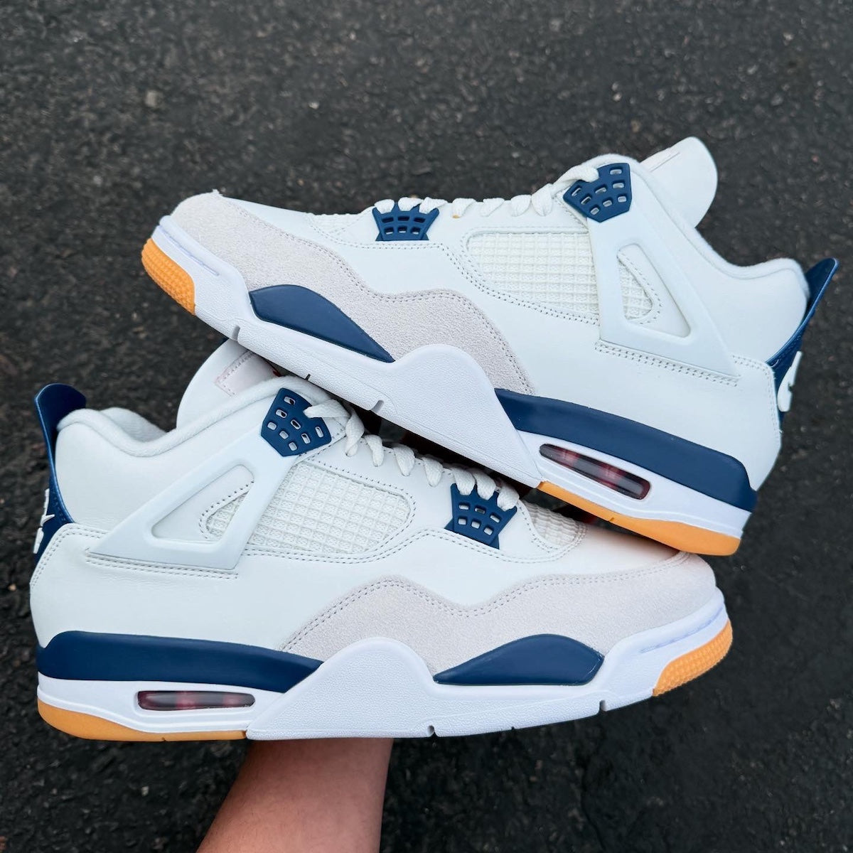 AIR JORDAN 4 RETRO SB 'NAVY'