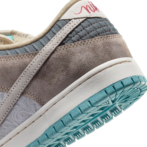 NIKE SB DUNK LOW 'BIG MONEY SAVING'