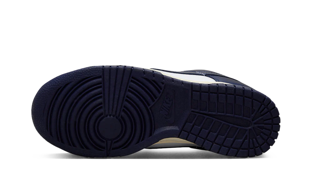 NIKE DUNK LOW PRM 'VINTAGE NAVY'