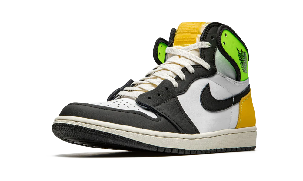 AIR JORDAN 1 RETRO HIGH OG 'VOLT GOLD'