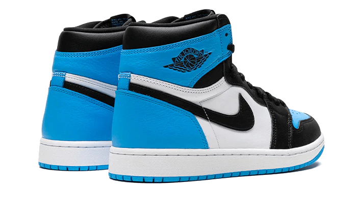AIR JORDAN 1 RETRO HIHG OG 'UNC TOE'