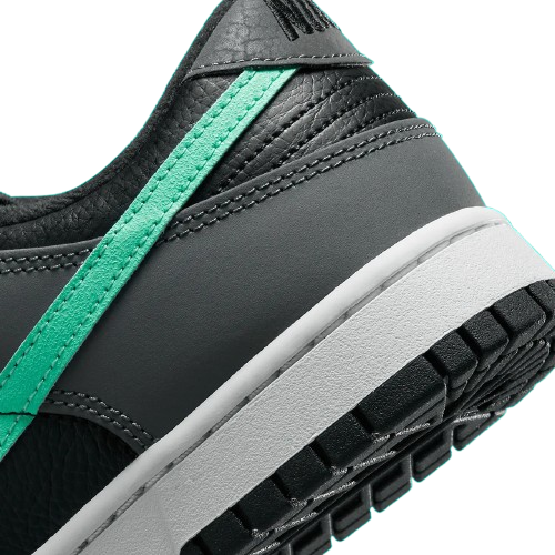 NIKE DUNK LOW 'GREEN GLOW' (OUTLET) 40 & 44.5
