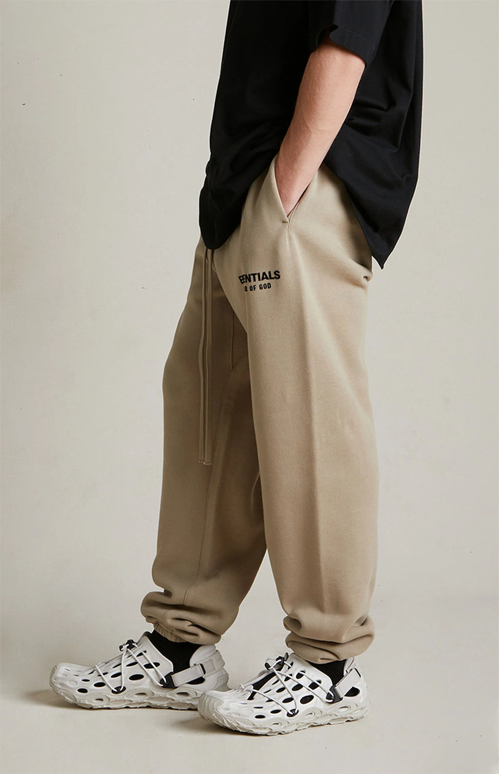 FEAR OF GOD ESSENTIALS FLEECE SWEATPANTS II 'DESERT SAND' (2024)