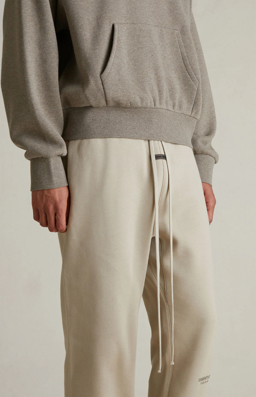 FEAR OF GOD ESSENTIALS SWEATPANTS 'TIMBER' FW25