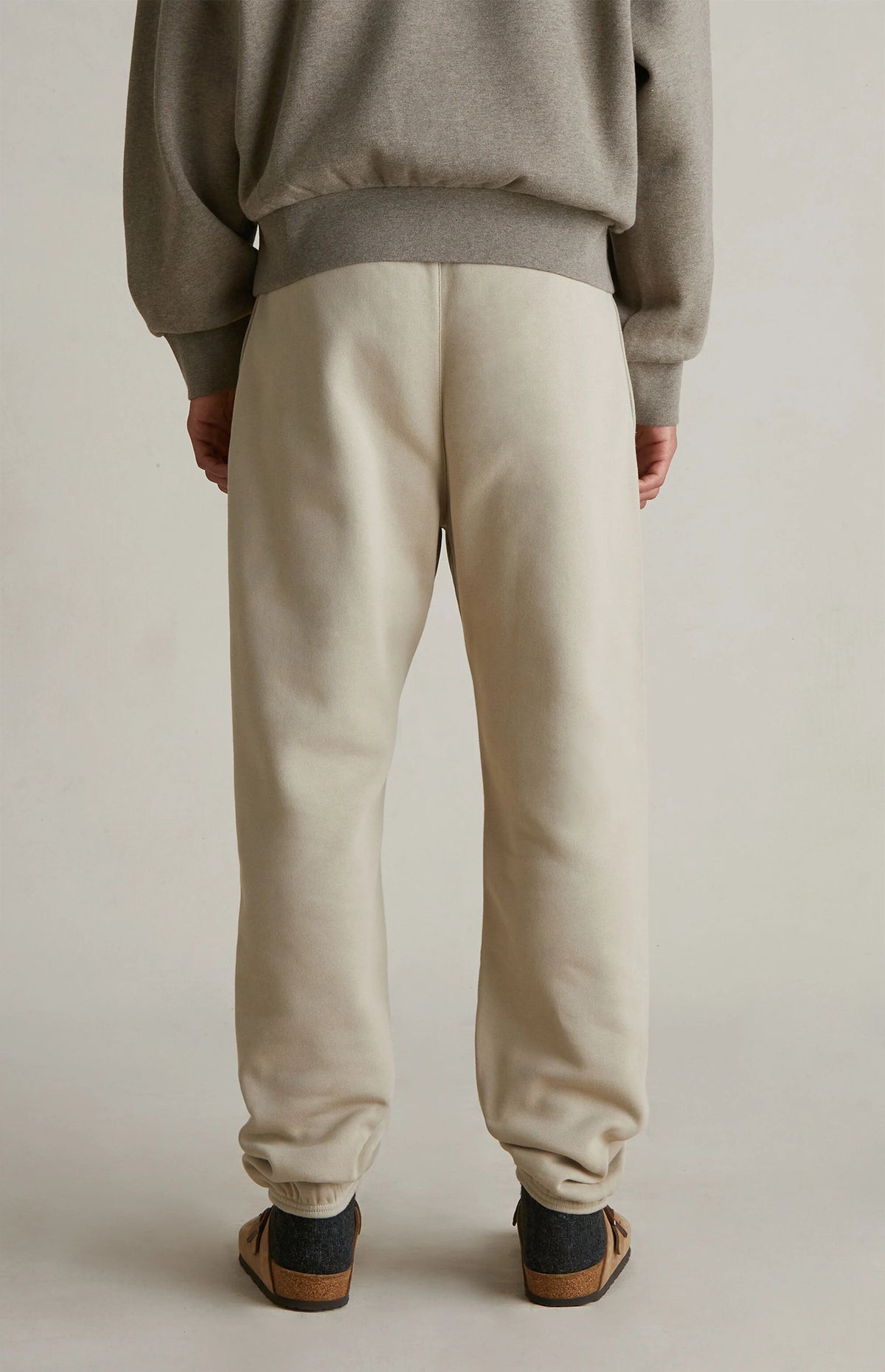 FEAR OF GOD ESSENTIALS SWEATPANTS 'TIMBER' FW25