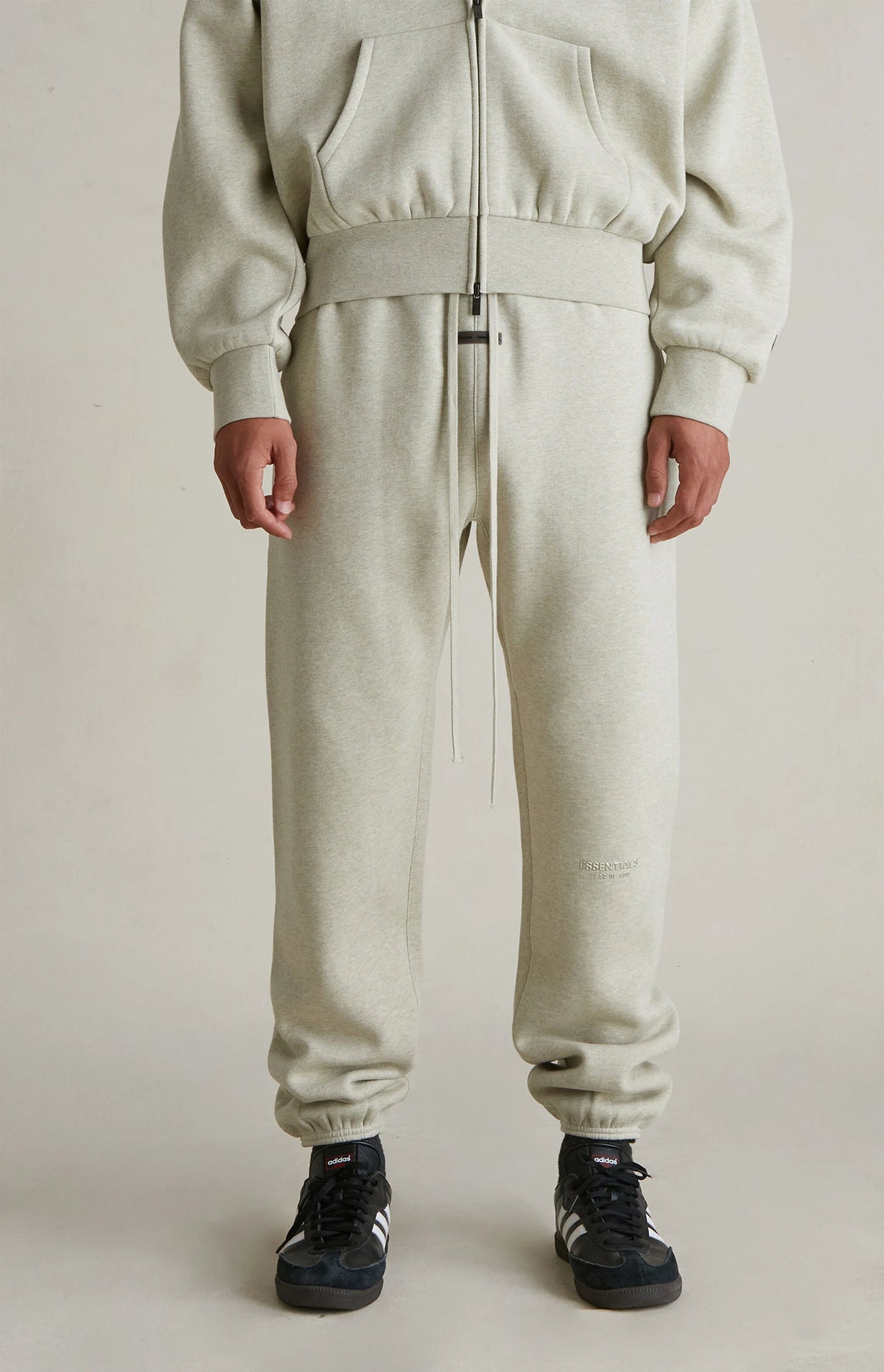 FEAR OF GOD ESSENTIALS SWEATPANTS 'HEATHER STONE' FW25