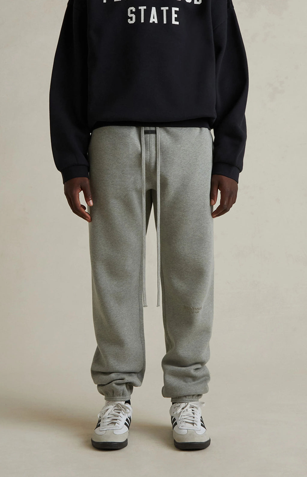 FEAR OF GOD ESSENTIALS SWEATPANTS 'CONCRETE HEATHER' FW25