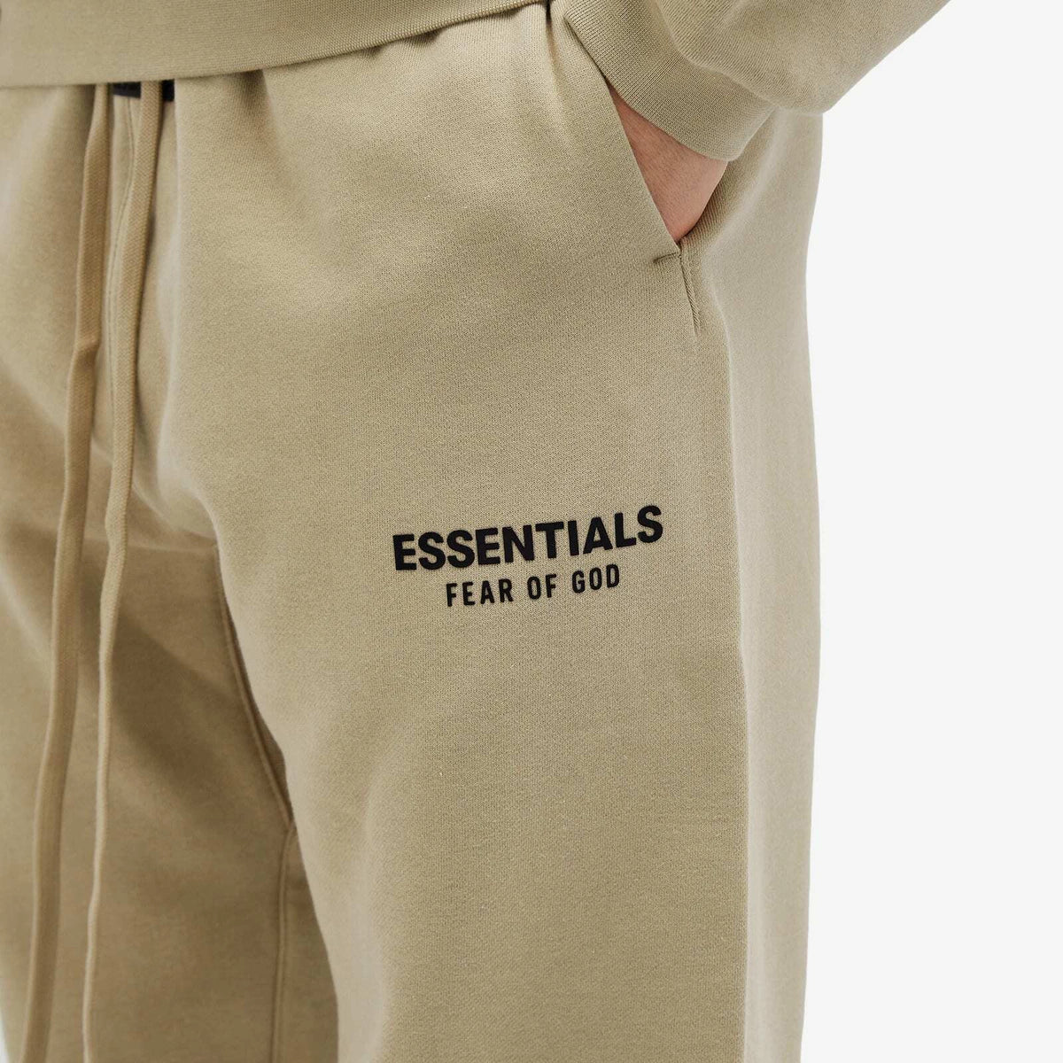 FEAR OF GOD ESSENTIALS FLEECE SWEATPANTS II 'DESERT SAND' (2024)