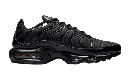 NIKE AIR MAX PLUS 'TRIPLE BLACK'