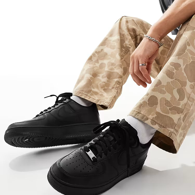 NIKE AIR FORCE 1 LOW 07 'TRIPLE BLACK'