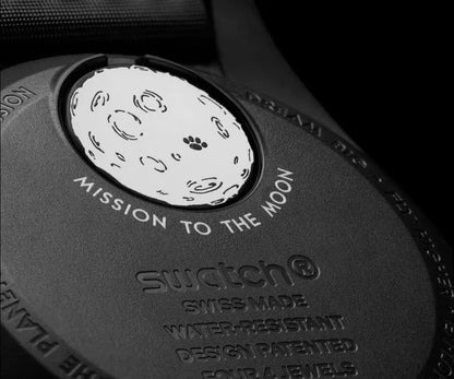 SWATCH X OMEGA BIOCERAMIC MOONSWATCH MISSION TO MOONPHASE 'SNOOPY BLACK'