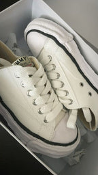MAISON MIHARA YASUHIRO PETERSON OG SOLE CANVAS LOW "WHITE"