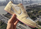 NIKE AIR JORDAN 1 LOW OG SP X TRAVIS SCOTT 'SHY PINK'