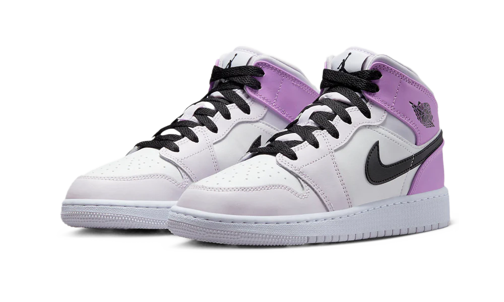 AIR JORDAN 1 MID 'BARELY GRAPE'