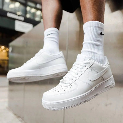 NIKE AIR FORCE 1 LOW 'TRIPLE WHITE'