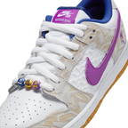 NIKE SB DUNK LOW 'RAYSSA LEAL'