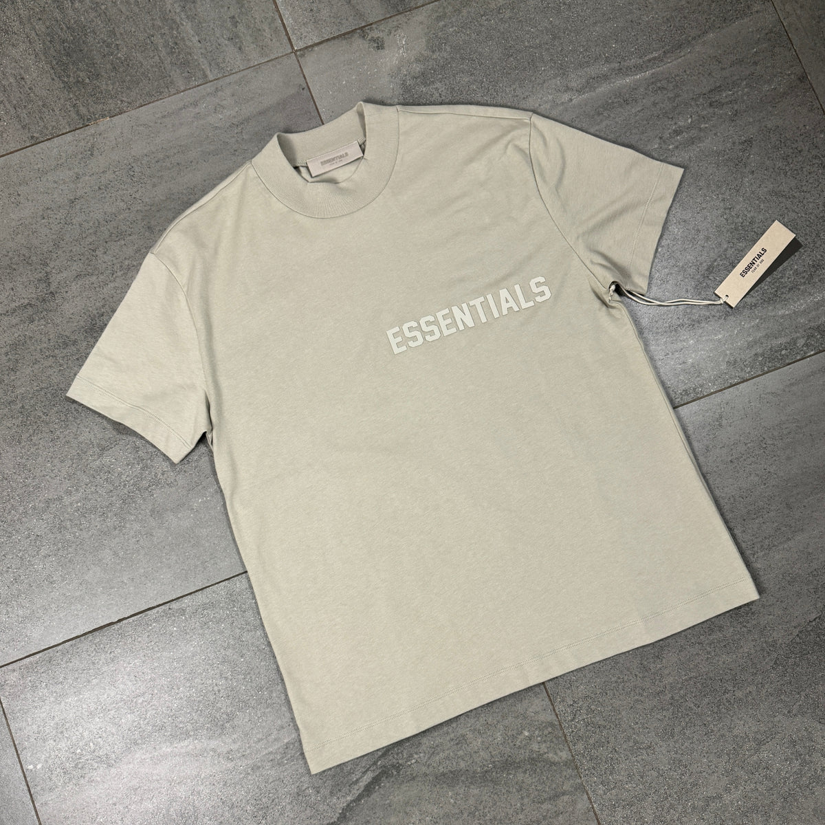 FEAR OF GOD ESSENTIALS SUMMER T-SHIRT COMBO SS23