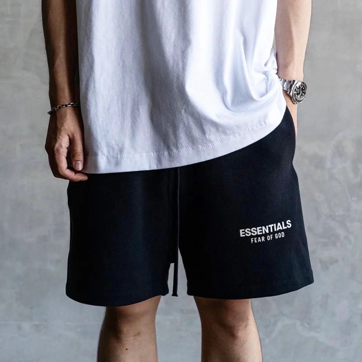 FEAR OF GOD ESSENTIALS SHORT 'BLACK' SS25