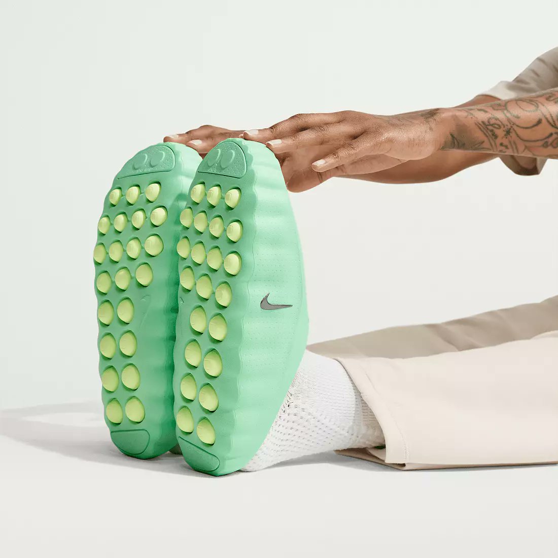 NIKE MIND 001 'CUCUMBER CALM'