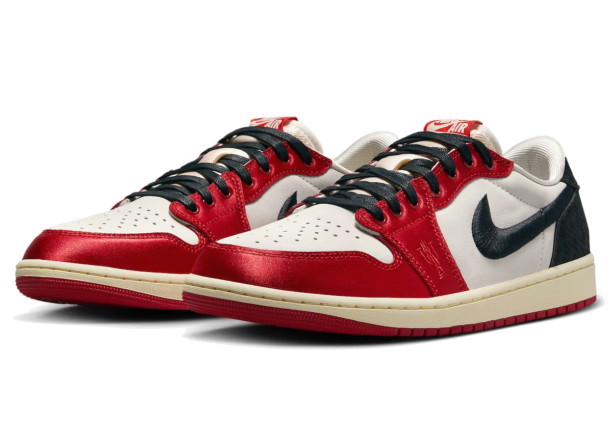 JORDAN 1 RETRO LOW OG 'TROPHY ROOM AWAY'