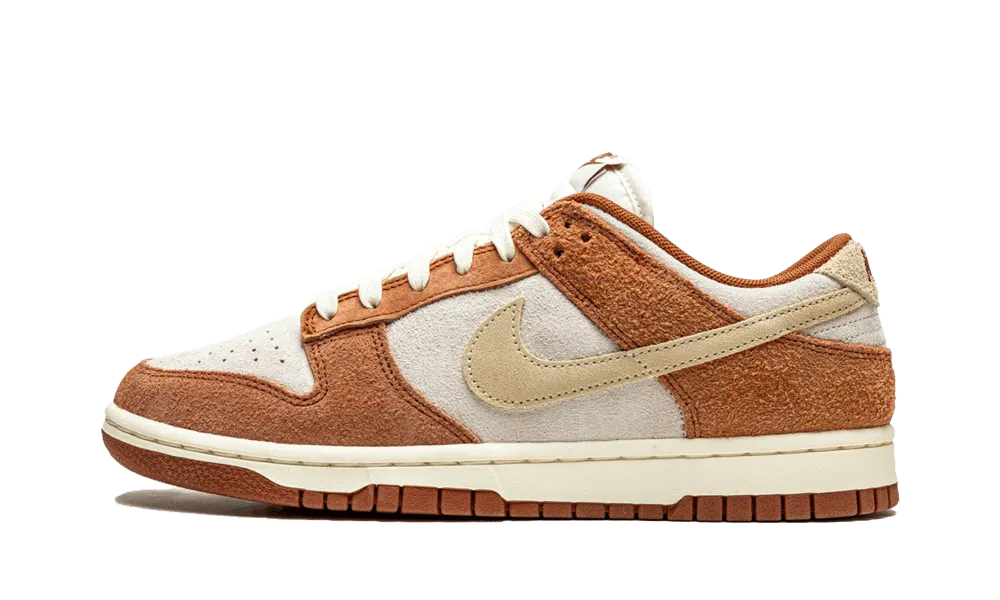 NIKE DUNK LOW 'MEDIUM CURRY'
