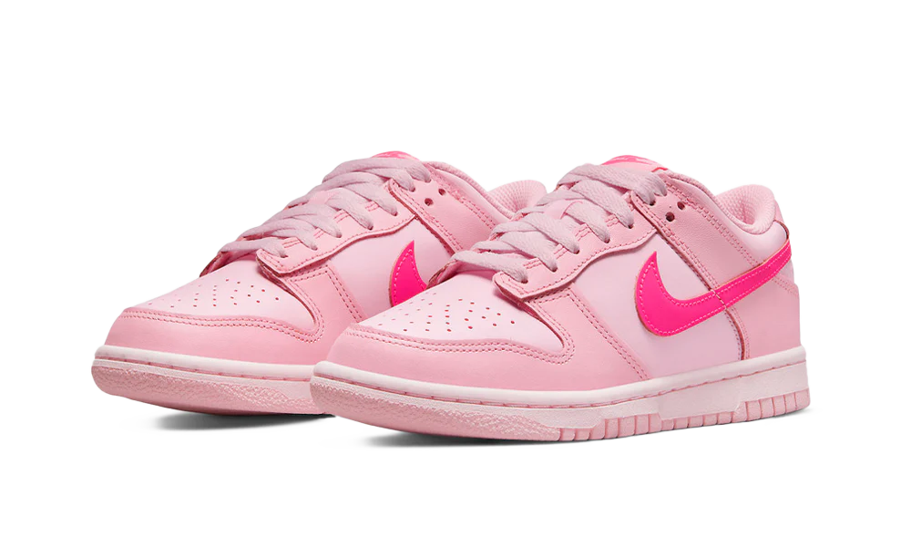 NIKE DUNK LOW 'TRIPLE PINK'