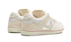 NIKE SB DUNK LOW 'CITY OF LOVE'