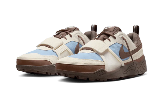 NIKE ZOOM FIELD JAXX TRAVIS SCOTT 'LECHE BLUE'