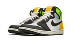 AIR JORDAN 1 RETRO HIGH OG 'VOLT GOLD'