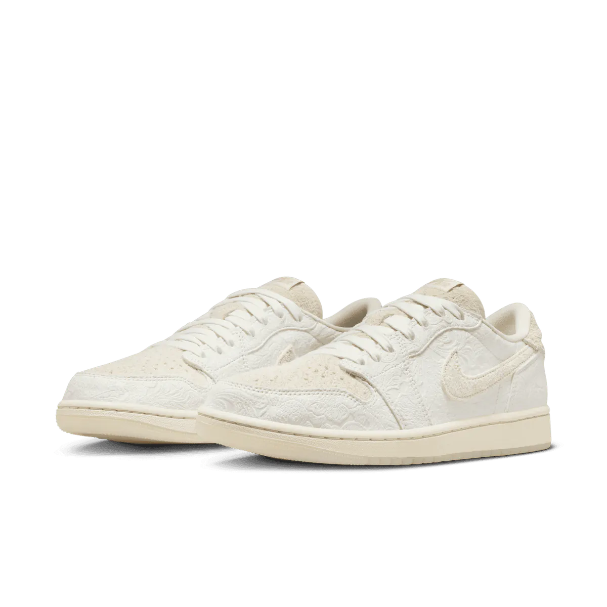 AIR JORDAN 1 RETRO LOW OG X CHRIS PAUL 'GIVE THEM FLOWERS'
