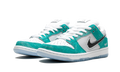 NIKE SB DUNK LOW APRIL SKATEBOARDS