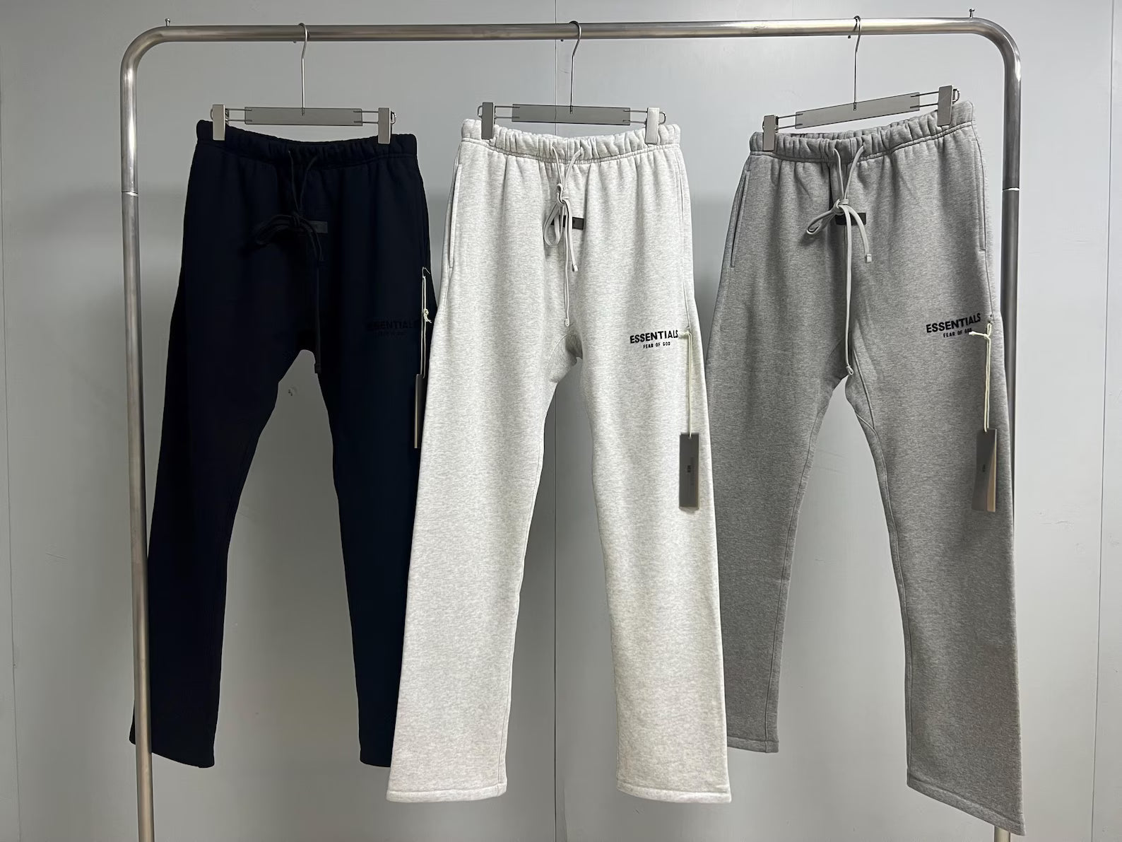 FEAR OF GOD ESSENTIALS RELAXED SWEATPANTS 'STRETCH LIMO' (2022)
