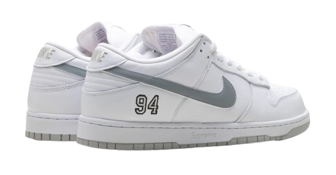 NIKE SB DUNK LOW SUPREME 'WHITE' (2025)
