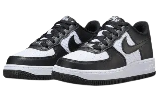 NIKE AIR FORCE 1 LOW 'BLACK WHITE' 38.5