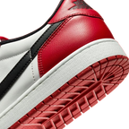 AIR JORDAN 1 RETRO LOW OG 'CHICAGO' (2025)