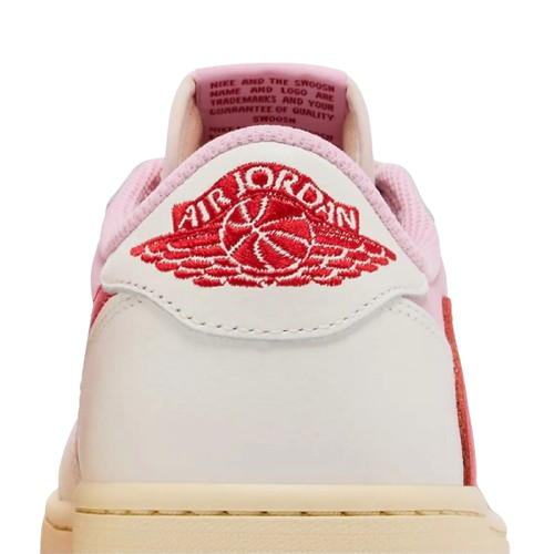 NIKE AIR JORDAN 1 LOW OG SP X TRAVIS SCOTT 'TROPICAL PINK'