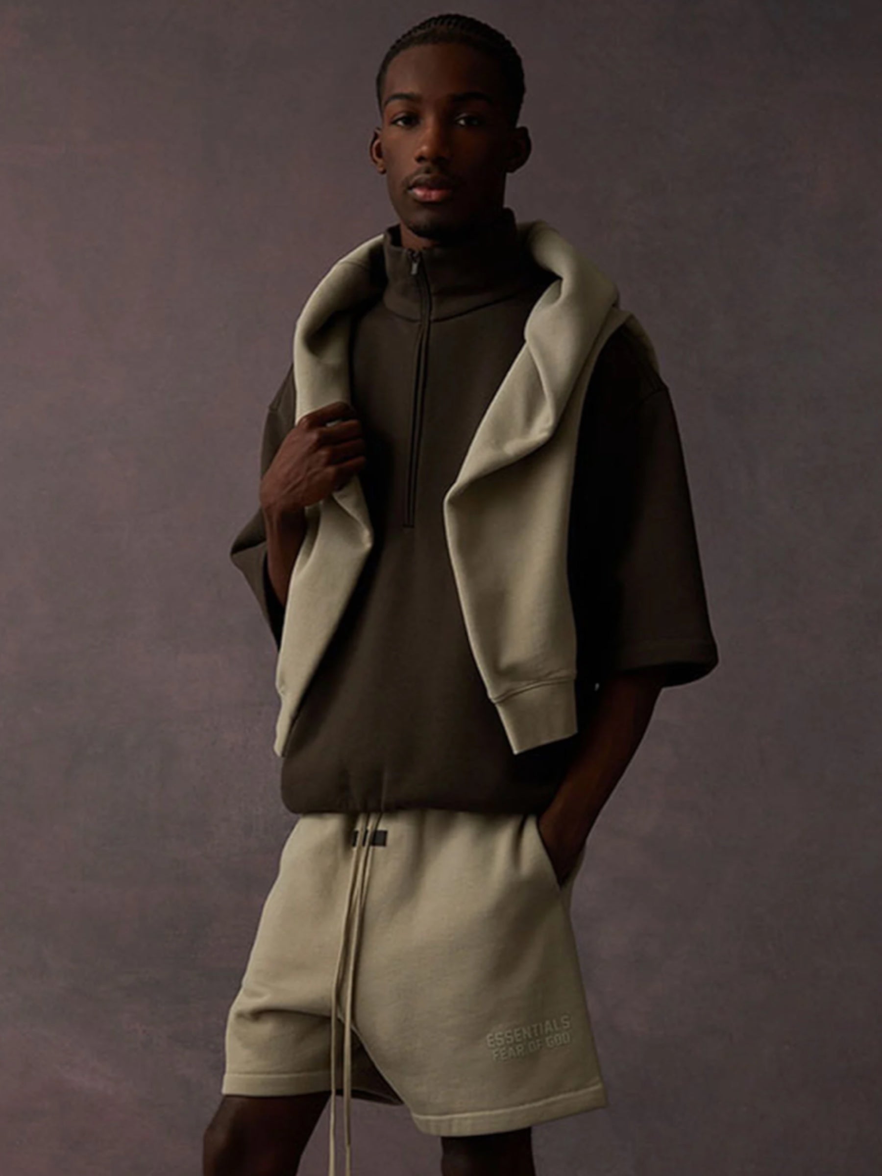 FEAR OF GOD ESSENTIALS SHORT 'SEAL' SS23