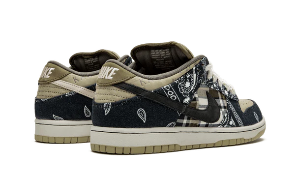 NIKE SB DUNK LOW TRAVIS SCOTT