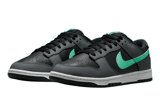 NIKE DUNK LOW 'GREEN GLOW' (OUTLET) 40 & 44.5