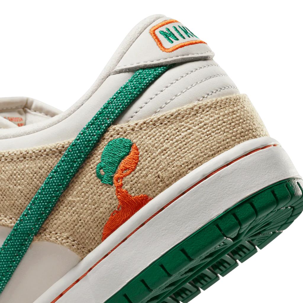 NIKE SB DUNK LOW X JARRITOS 'PHANTOM'